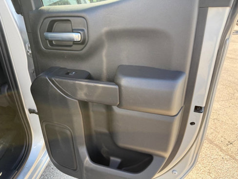 Used 2021 Chevrolet Silverado 1500 Custom image 25
