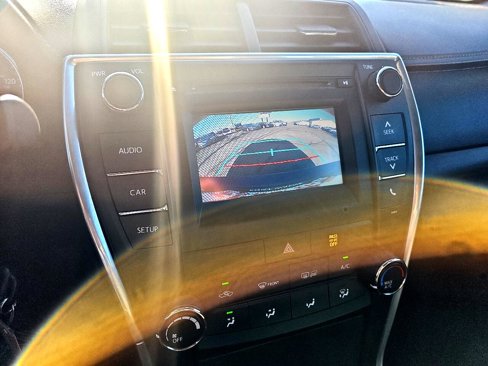 Used 2017 Toyota Camry LE image 16