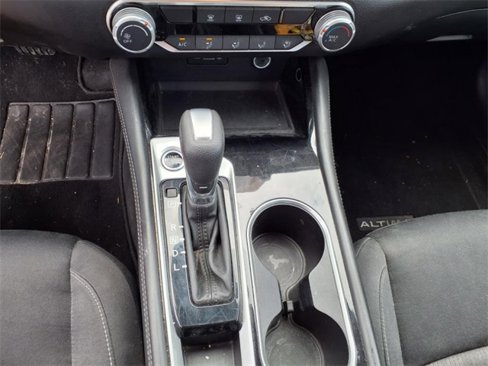 Used 2023 Nissan Altima 2.5 SV image 15