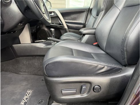 Used 2017 Toyota RAV4 Limited w/ Advanced Technology Package image 17