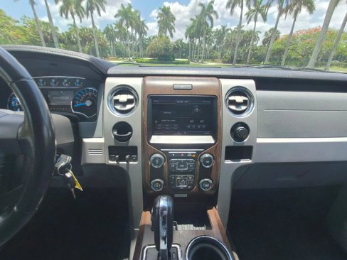 Used 2013 Ford F150 Lariat w/ Lariat Chrome Pkg image 13