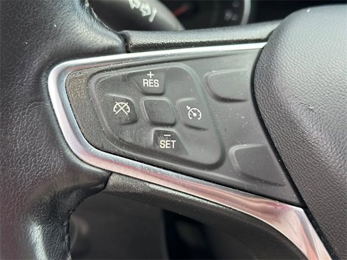 Used 2018 Chevrolet Equinox LT w/ Sun & Infotainment Package image 17
