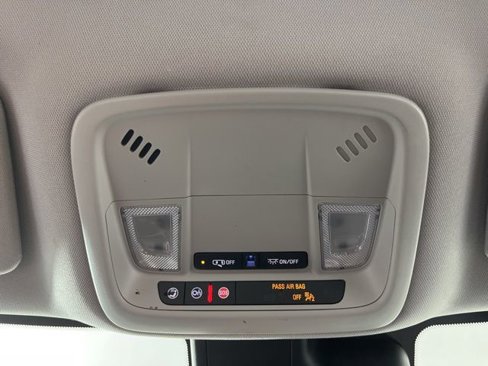 Used 2023 Chevrolet Malibu LT image 35