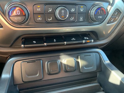 Used 2014 Chevrolet Silverado 1500 LTZ w/ Texas Edition, 1LZ Trim image 21