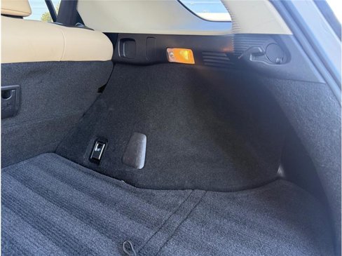 Used 2016 Lexus CT 200h image 36