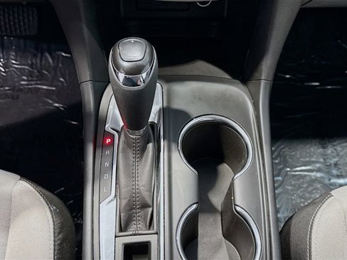 Used 2019 Chevrolet Equinox LS image 16