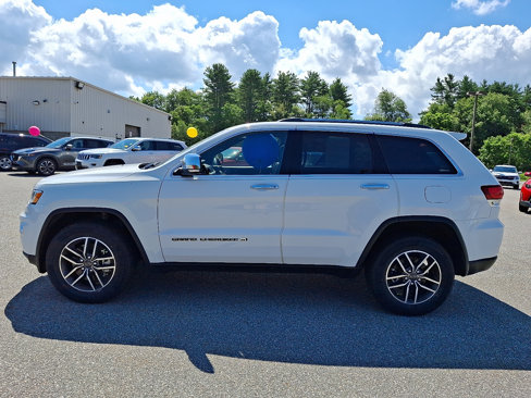 Used 2022 Jeep Grand Cherokee Limited image 6