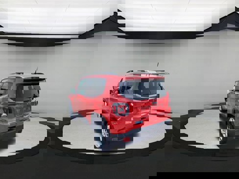 Used 2019 Jeep Renegade Latitude image 6
