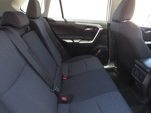 Used 2019 Toyota RAV4 XLE image 12