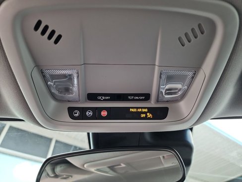 Used 2023 Chevrolet Malibu LS image 32