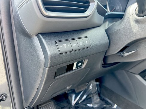 Used 2023 Hyundai Santa Fe SEL image 16