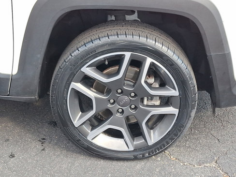 Used 2020 Jeep Renegade Limited w/ UConnect 8.4 Nav Group image 8