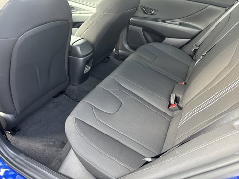 New 2025 Hyundai Elantra Sport image 13