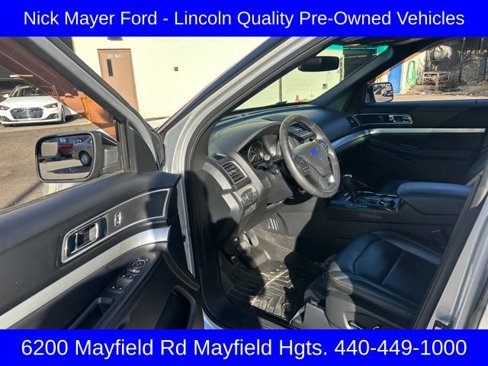 Used 2016 Ford Explorer XLT w/ Equipment Group 202A image 13