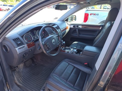 Used 2004 Volkswagen Touareg V6 image 9
