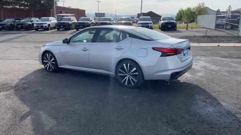 Used 2022 Nissan Altima 2.5 SR image 6