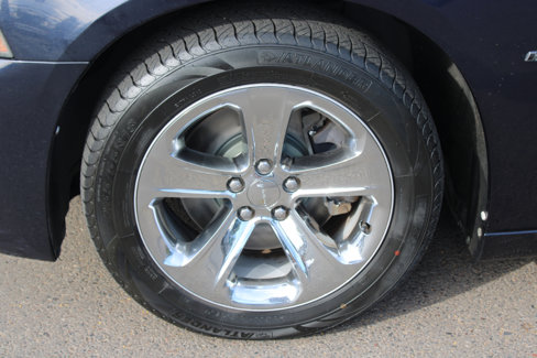 Used 2011 Dodge Charger R/T image 2