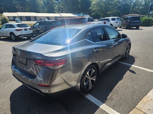 Used 2021 Nissan Sentra SV image 6