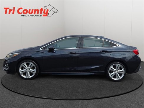 Used 2016 Chevrolet Cruze Premier image 5