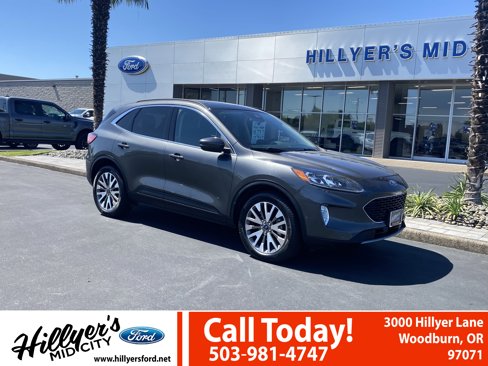 Used 2020 Ford Escape Titanium image 1