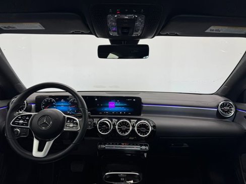 Certified 2022 Mercedes-Benz CLA 250 image 6