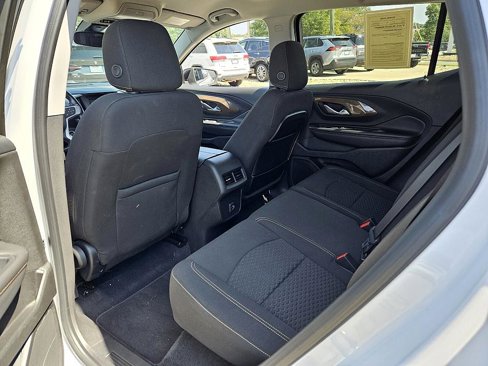 Used 2020 GMC Terrain SLE image 8