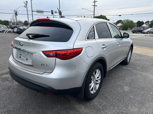 Used 2011 INFINITI FX35 AWD image 5