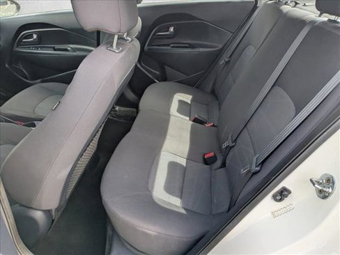Used 2016 Kia Rio LX image 18