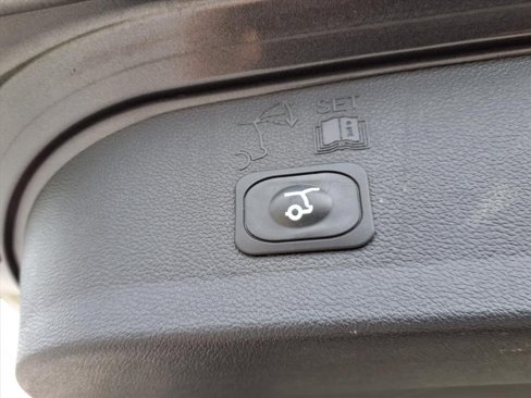 Used 2019 Ford Escape SEL image 29