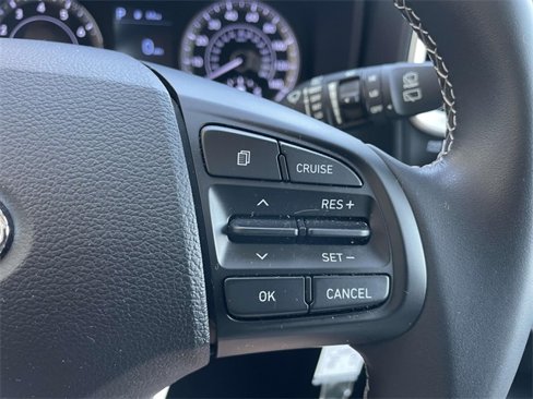 Certified 2022 Hyundai Venue SEL w/ Cargo Package image 27