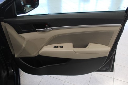 Used 2020 Hyundai Elantra SEL w/ Cargo Package (C1) image 13