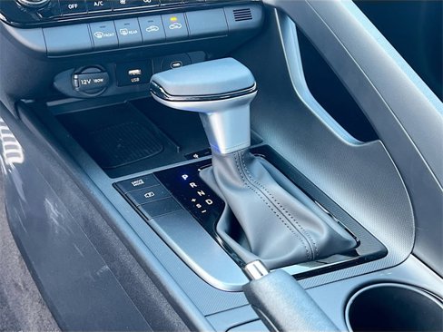 New 2025 Hyundai Elantra Sport image 16