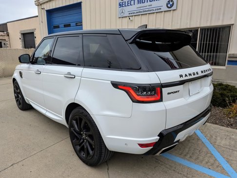 Used 2018 Land Rover Range Rover Sport HSE Dynamic image 4