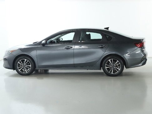 Used 2023 Kia Forte LXS image 38