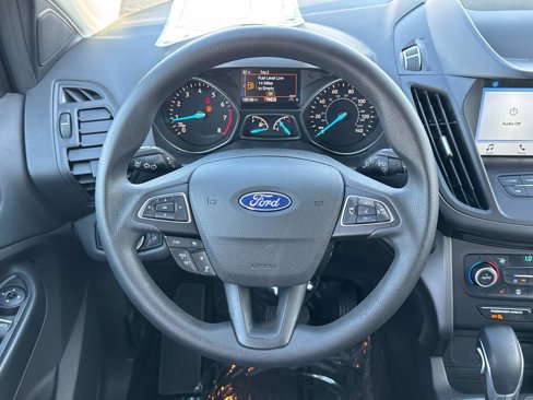 Used 2019 Ford Escape SE image 10