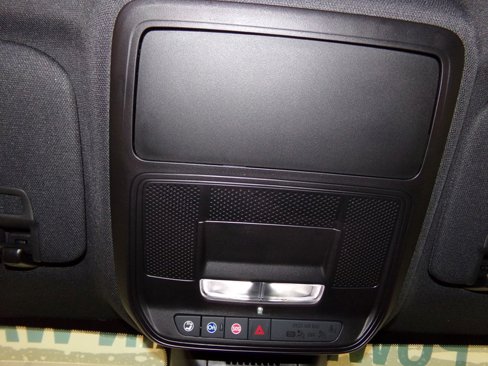 New 2026 GMC Terrain Elevation w/ LPO, Floor Liner Package image 16