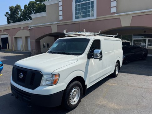 Used 2016 Nissan NV 3500 S w/ Power Package image 1