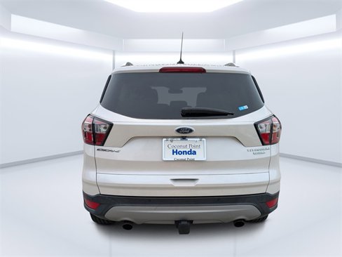 Used 2018 Ford Escape Titanium w/ Ford Safe & Smart Package image 4