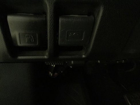 Used 2021 Toyota RAV4 LE image 37