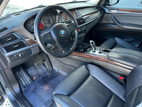 Used 2012 BMW X5 xDrive35d image 10