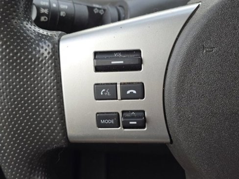 Used 2021 Nissan Frontier SV image 15