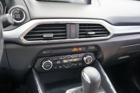 Used 2017 MAZDA CX-9 Touring image 18
