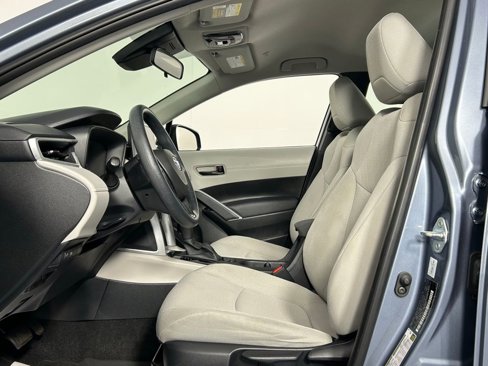 Used 2023 Toyota Corolla Cross L image 25