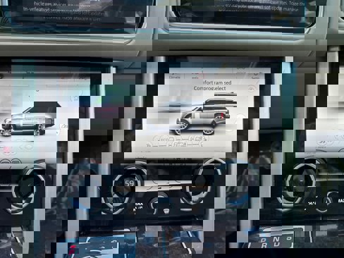 Used 2021 Land Rover Range Rover P525 Westminster Edition image 21