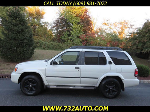 Used 2004 Nissan Pathfinder SE w/ (POP) SE Popular Pkg image 2