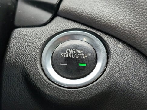 Used 2020 Chevrolet Equinox LS image 29