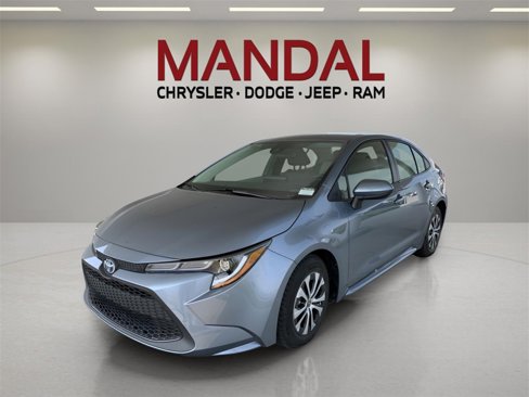 Used 2022 Toyota Corolla LE image 2