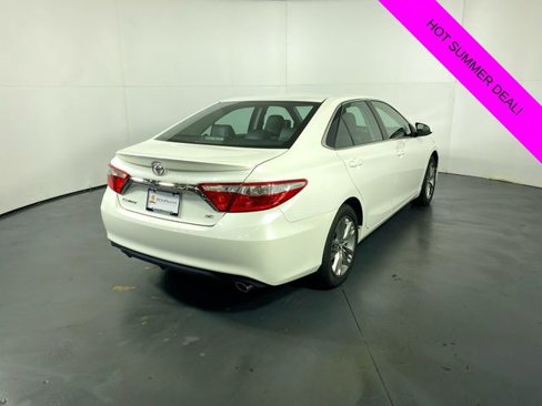 Used 2017 Toyota Camry SE image 35