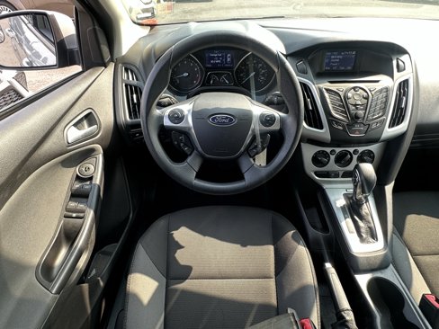 Used 2013 Ford Focus SE image 18