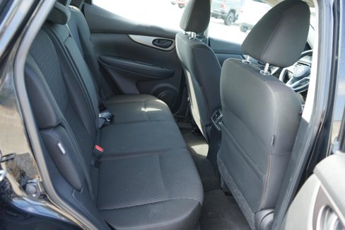 Used 2020 Nissan Rogue Sport S w/ Appearance Package image 25
